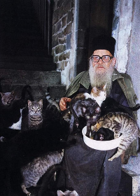 Simonopetralı Muhterem Rahip Yelasios (1904-1987)